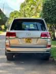 A picture of TOYOTA LANDCRUISER V8 DIESEL ENGINE In Avery good condition