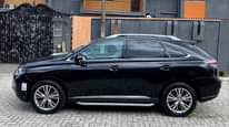 A picture of Lexus x350