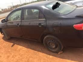 A picture of Toyota Corolla 2011 do car is work good engine and