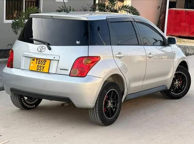 used toyota ist