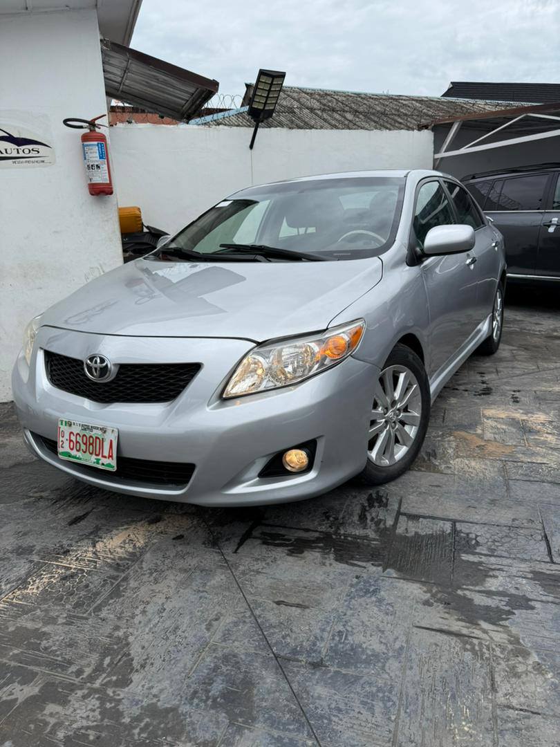 A picture of Super clean 2010 reg Toyota Corolla Sport