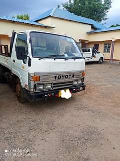 tipper truck