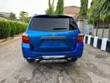 A picture of SUPER CLEAN 2008 TOYOTA HIGHLANDER PRICE IS 5 7M OWNER