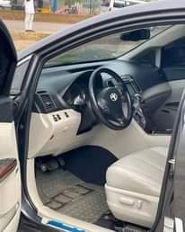 A picture of FOR SALE TOYOTA VENZA 2011 GOING FOR 10M LOCATION KADUNA