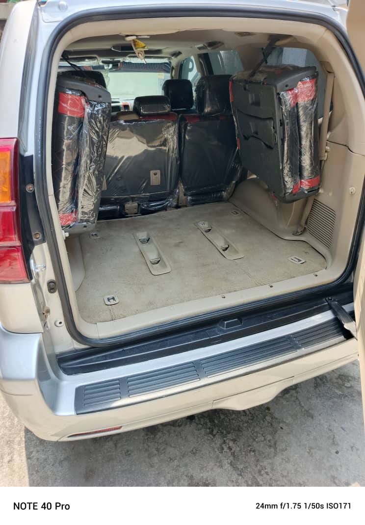 A picture of Lexus GX470