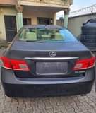 A picture of Lexus es350 2011