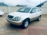 A picture of Brand Lexus Model RX300 Year 2001 AC Chilling Price 2