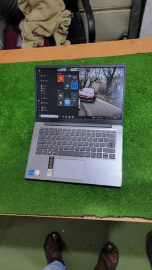 A picture of 11 th gen Lenovo ideapad 3