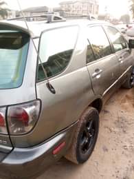 A picture of Clean Lexus RX300 03 04 Model Engine Untampered good Gear