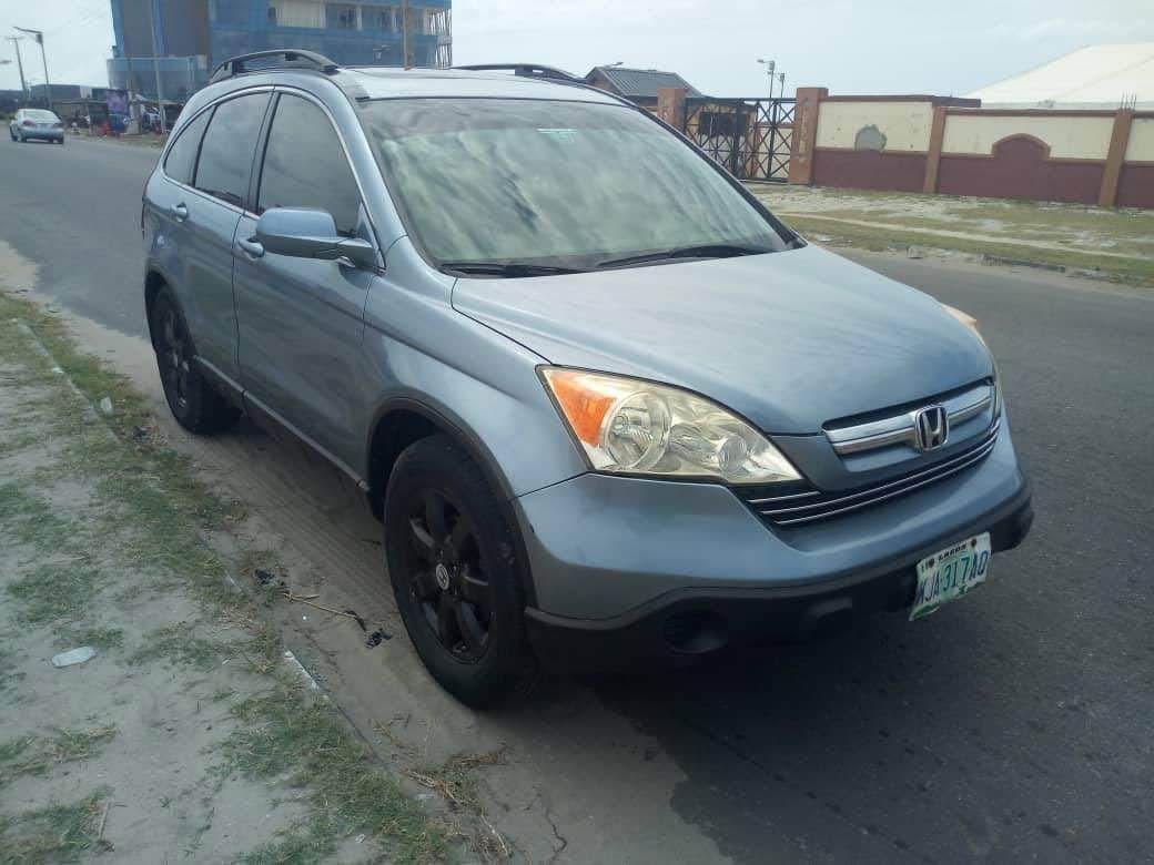 A picture of HONDA CRV
