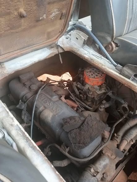 A picture of NISSAN URBAN FIRST BODY PAN ENGINE GEAR 09056218817