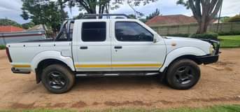 used nissan hardbody