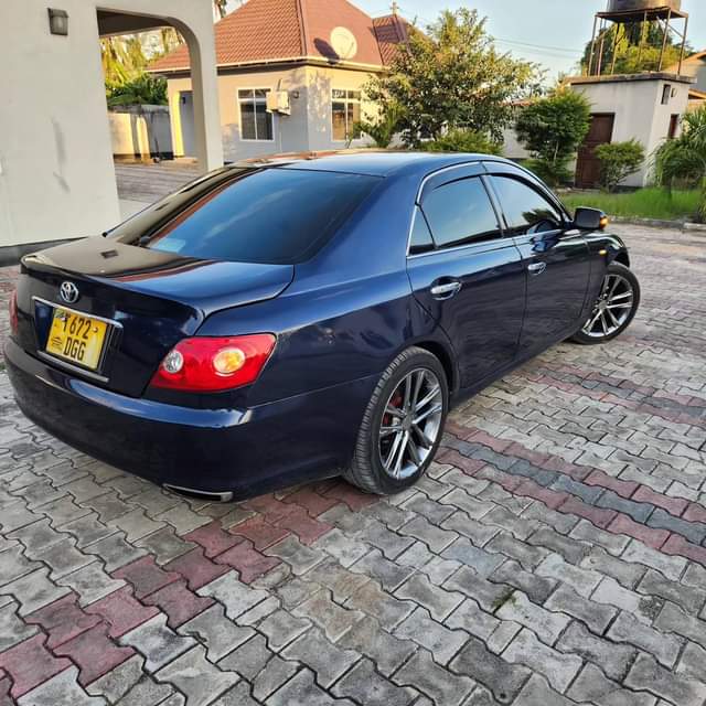 A picture of Toyota MarkX DGG Year 2005 C c2490 Mileage 91000 Rimsport