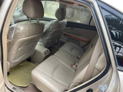 A picture of This is astonishing clean lexus rx330 2005 model few months
