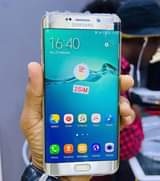 A picture of S6 plus