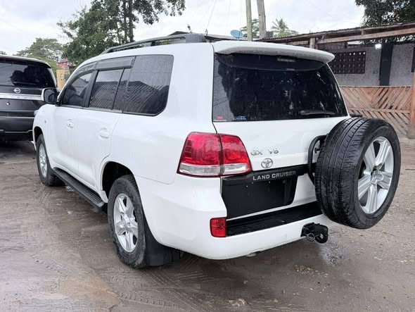 A picture of 2010 LANDCRUISER GX FOR SALE
