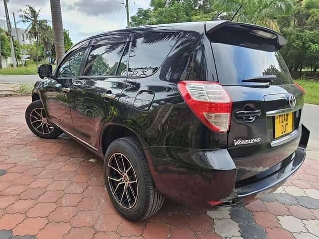 A picture of  Call0748682698 0678682698 0614000951 Whatsphttps wa.me message DUZITKIYBUUQM1 TOYOTA VANG