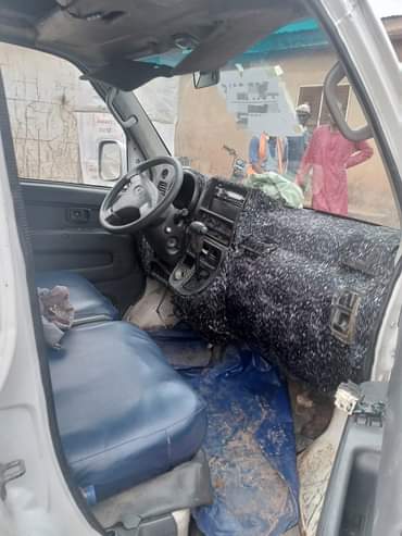 A picture of AUTOMATIC HIJET MINI BUS Barely Driven Untouched Engine and Gear