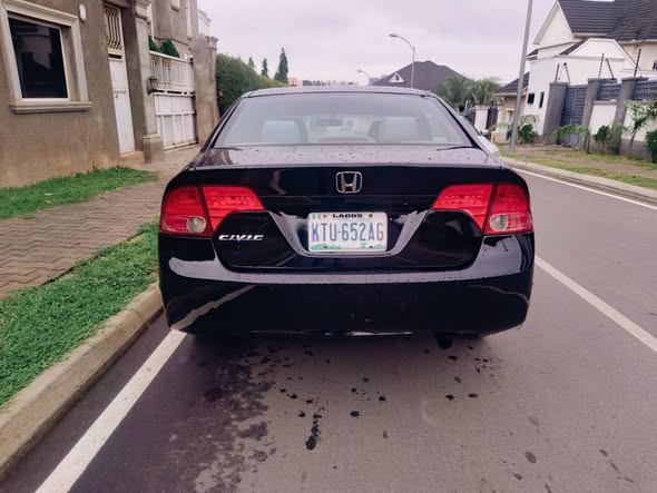 A picture of HONDA CIVIC IROBOT