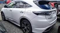 A picture of TOYOTA HARRIER GS