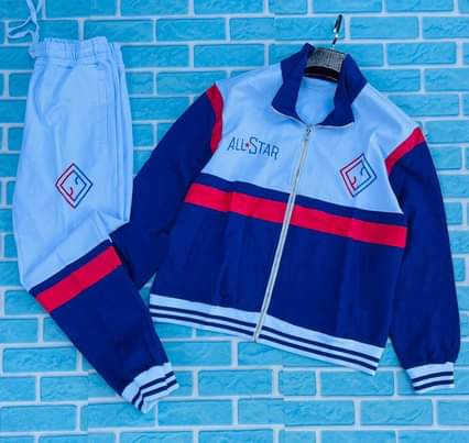 A picture of Tracksuit piga sim au WhatsApp 0678232171