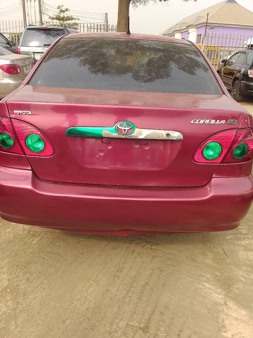 A picture of Toyota Corolla 05 06 first body