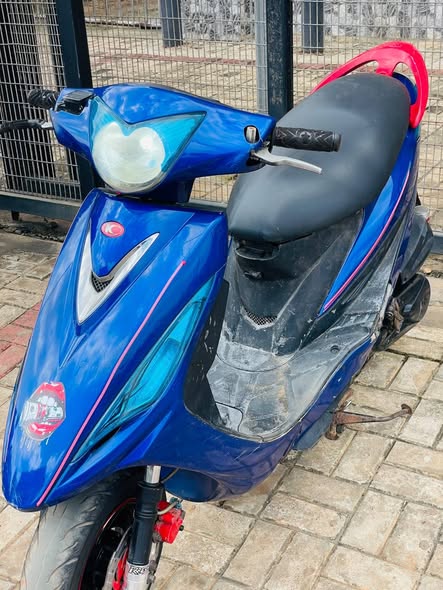 A picture of Kymco 125 big engine