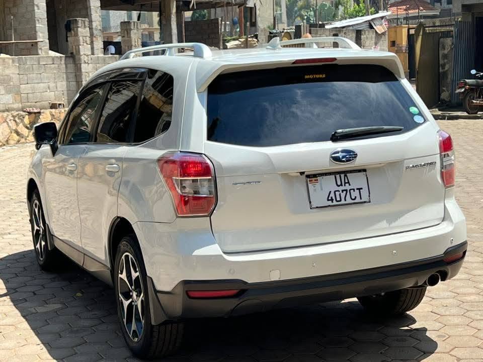 A picture of Subaru Forester 2014 Full spec
