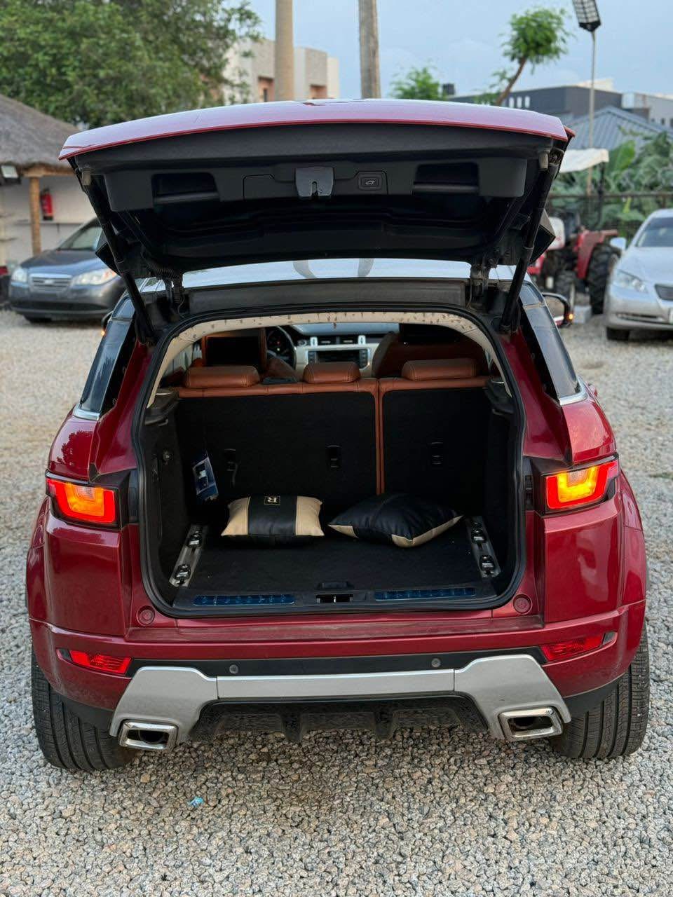 A picture of Range Rover evoque 2015