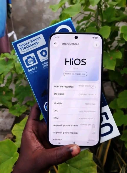 A picture of Clean Camon 50 pro on sale ugsh 550 000 only