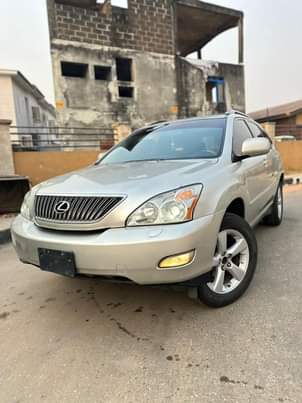 A picture of Few months registered 2008 Lexus RX350