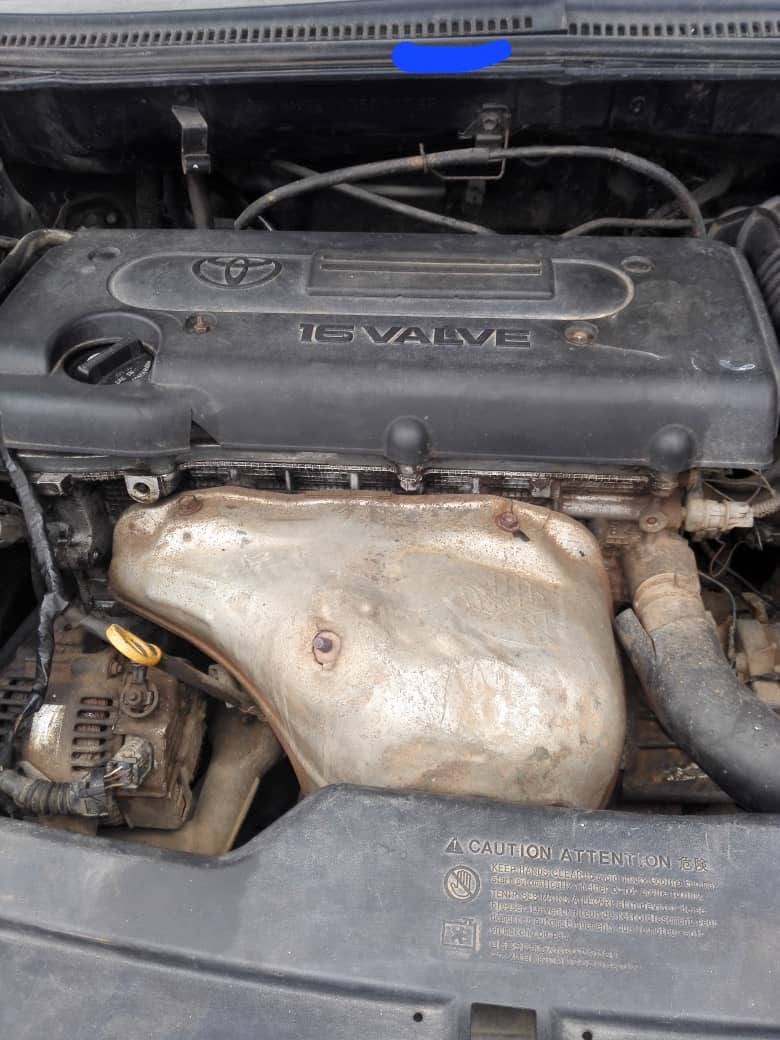 A picture of Iyana ipaja MANUAL GEAR Toyota avensis 05