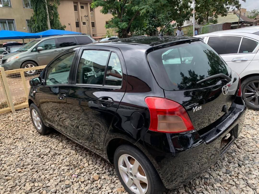 A picture of 2007 Toyota yaris