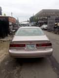 A picture of 2000 Toyota Camry 2000 V4