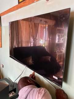 classifieds/tvs
