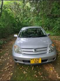 A picture of Toyota ist Inauzwa 0685 136 087