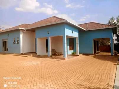 self compound houses