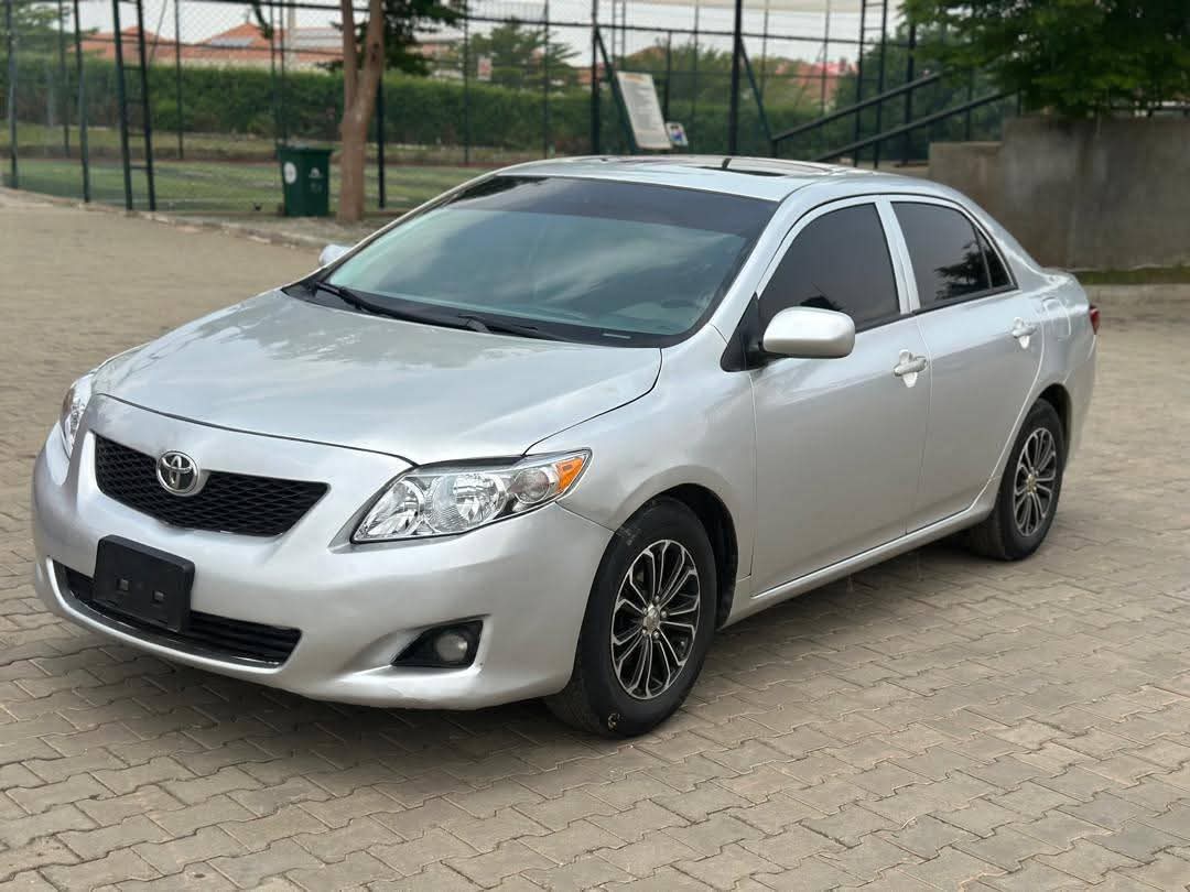 A picture of Toyota corolla LE 2011 model