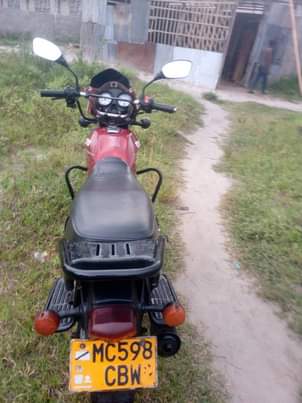 A picture of Tvs Hlx cc 150