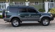 A picture of TOYOTA PRADO