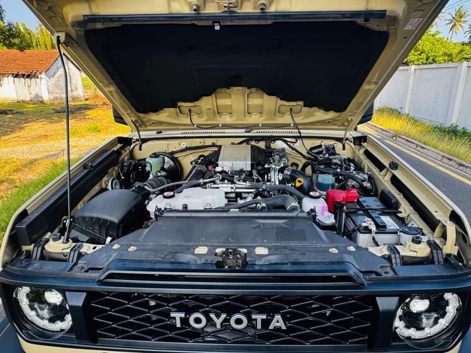A picture of TOYOTA LANDCRUISER