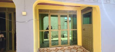 A picture of 3 single rooms for sale at 50m. They make 800000