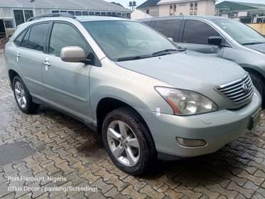 A picture of New arrival RX330 2006 model Pure First body Neatly used