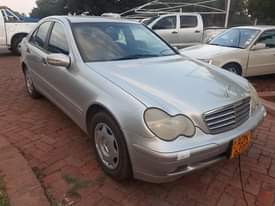 classifieds/cars mercedes