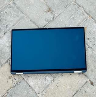 A picture of DELL LATITUDE 7400