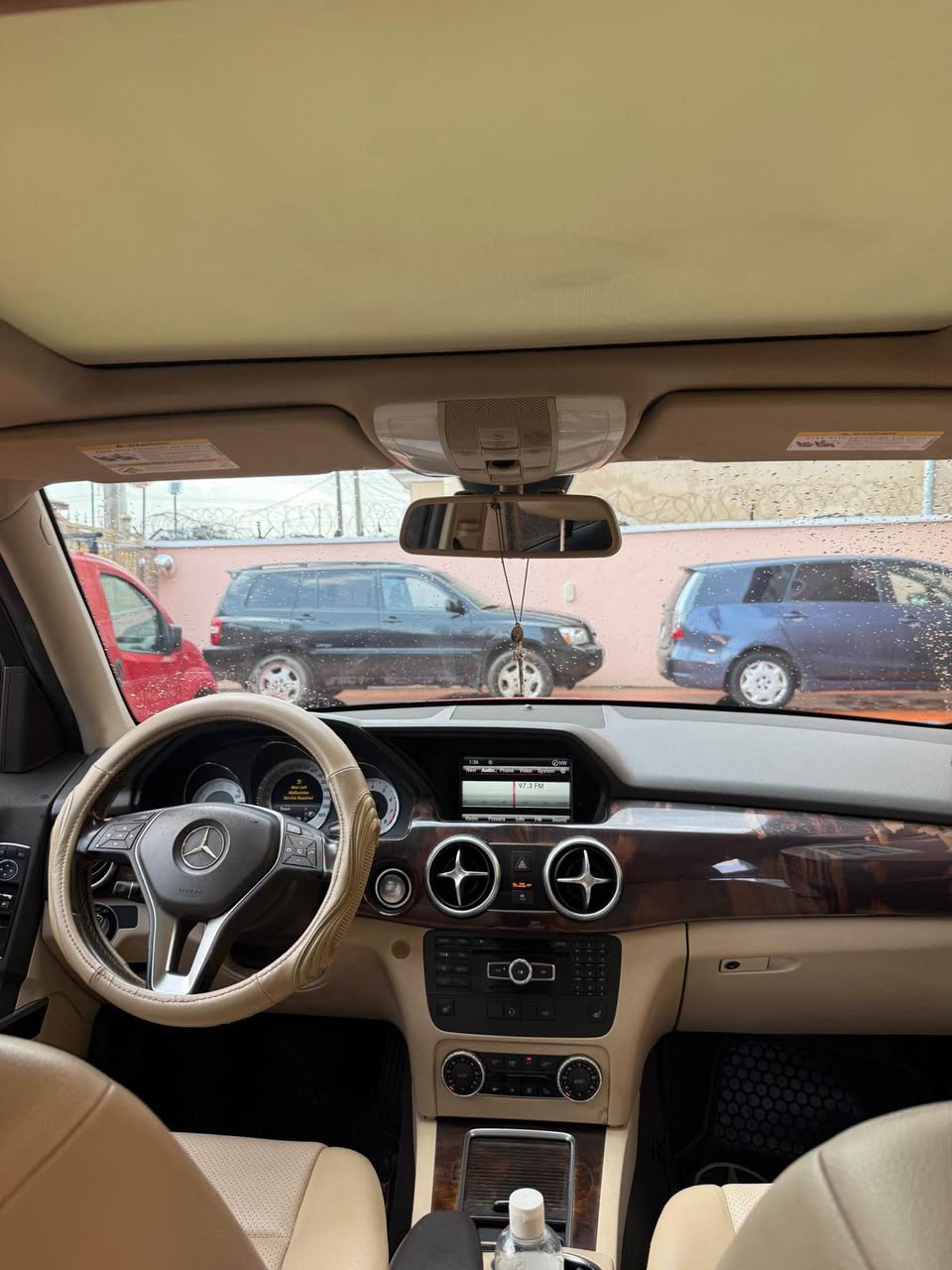 A picture of Reg 2014 Glk350