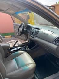 A picture of Barely driven first body 06 Camry AC gear and engine