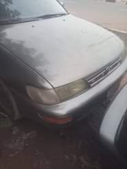 A picture of Toyota Corolla old model automatic transmission is available with good