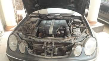 A picture of E 350 clean one