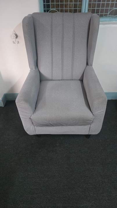 A picture of sofa set